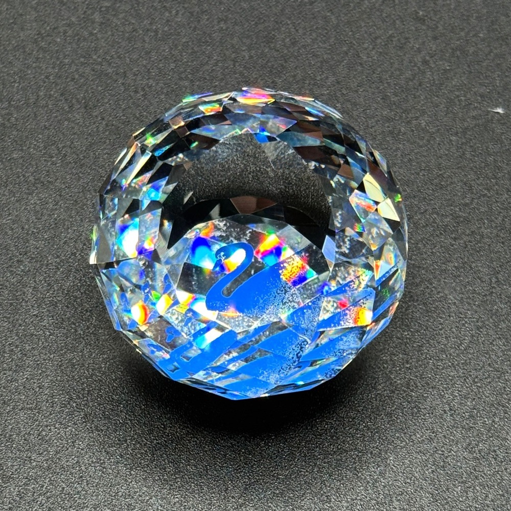 Swarovski SCS Crystal Swan Paperweight Collector Display Faceted Clear Crystal